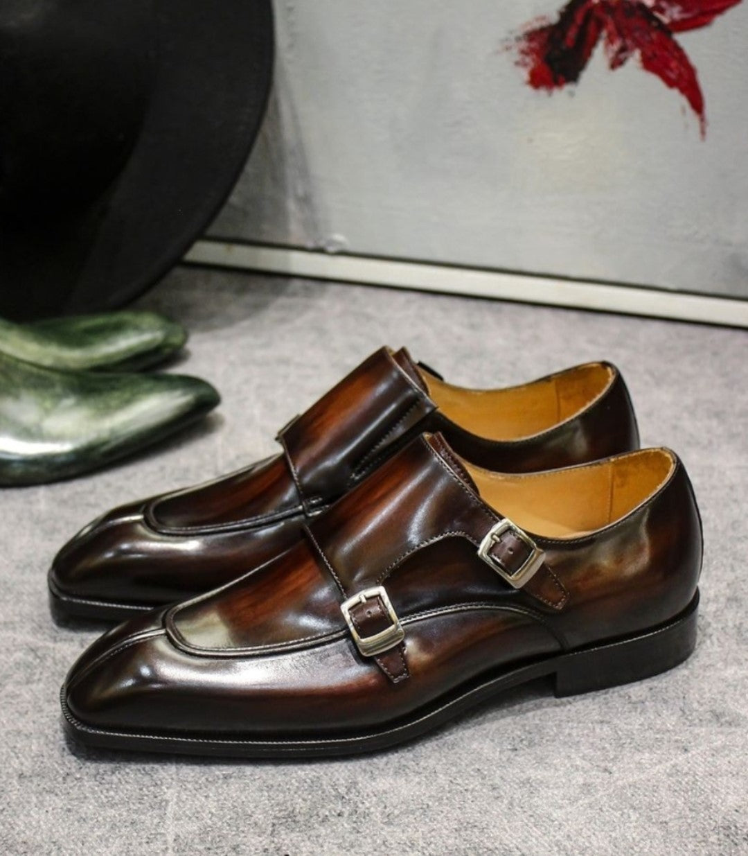 Zapatos Monk de Doble Hebilla - Fusión de Elegancia y Carácter Contemporáneo