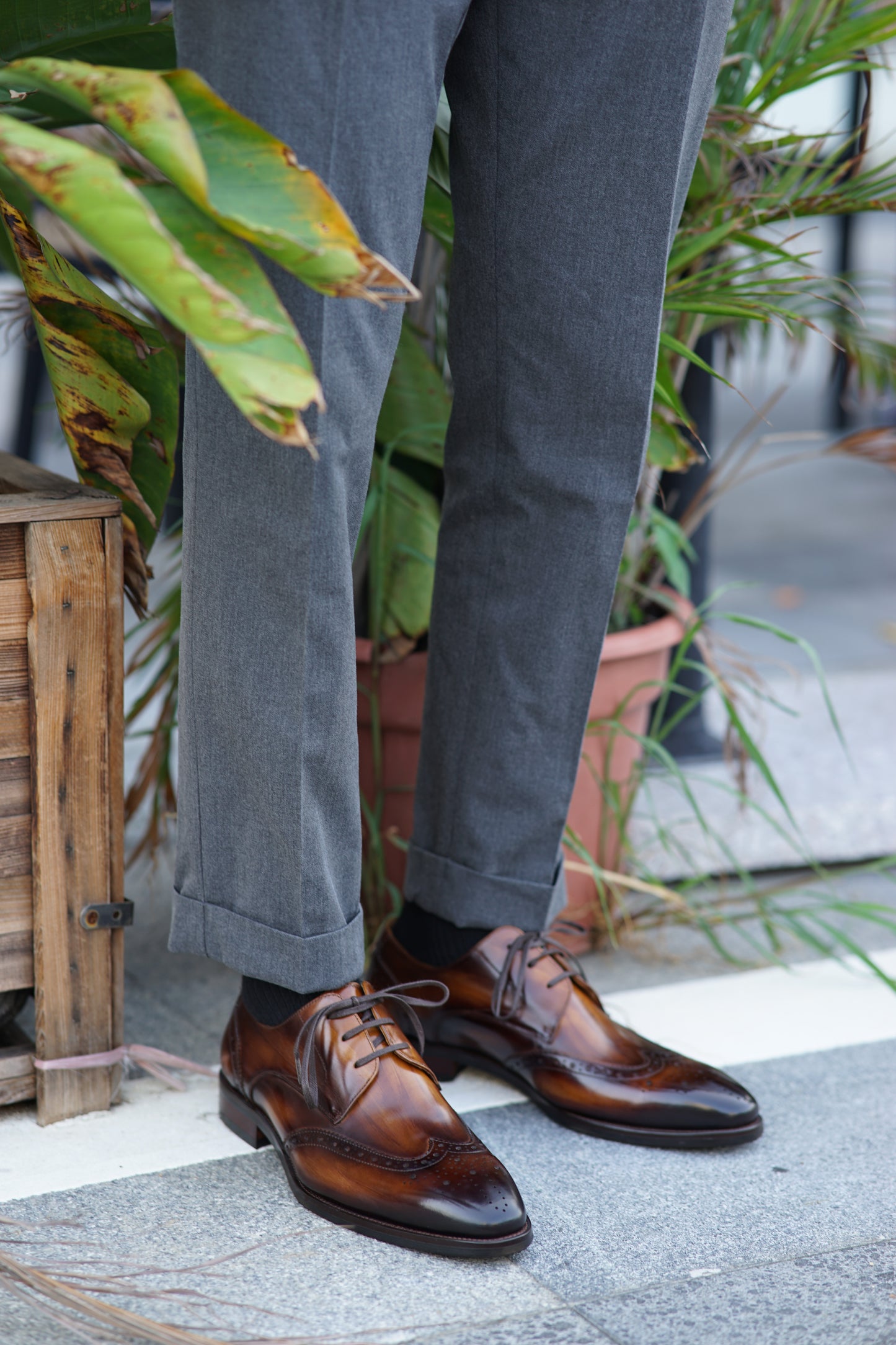 Zapatos Oxford Élite CornideModa: Elegancia Artesanal en Cuero Auténtico